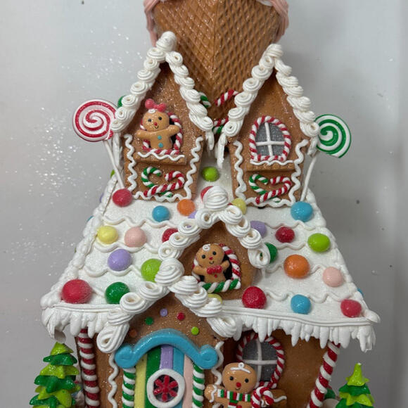 Sugarplum Dreams GIANT LED Gingerbread Castle Christmas Village Display NEW - Picture 2 of 14